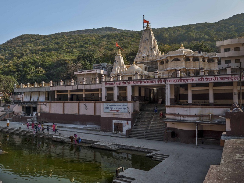 Radha Damodar Temple